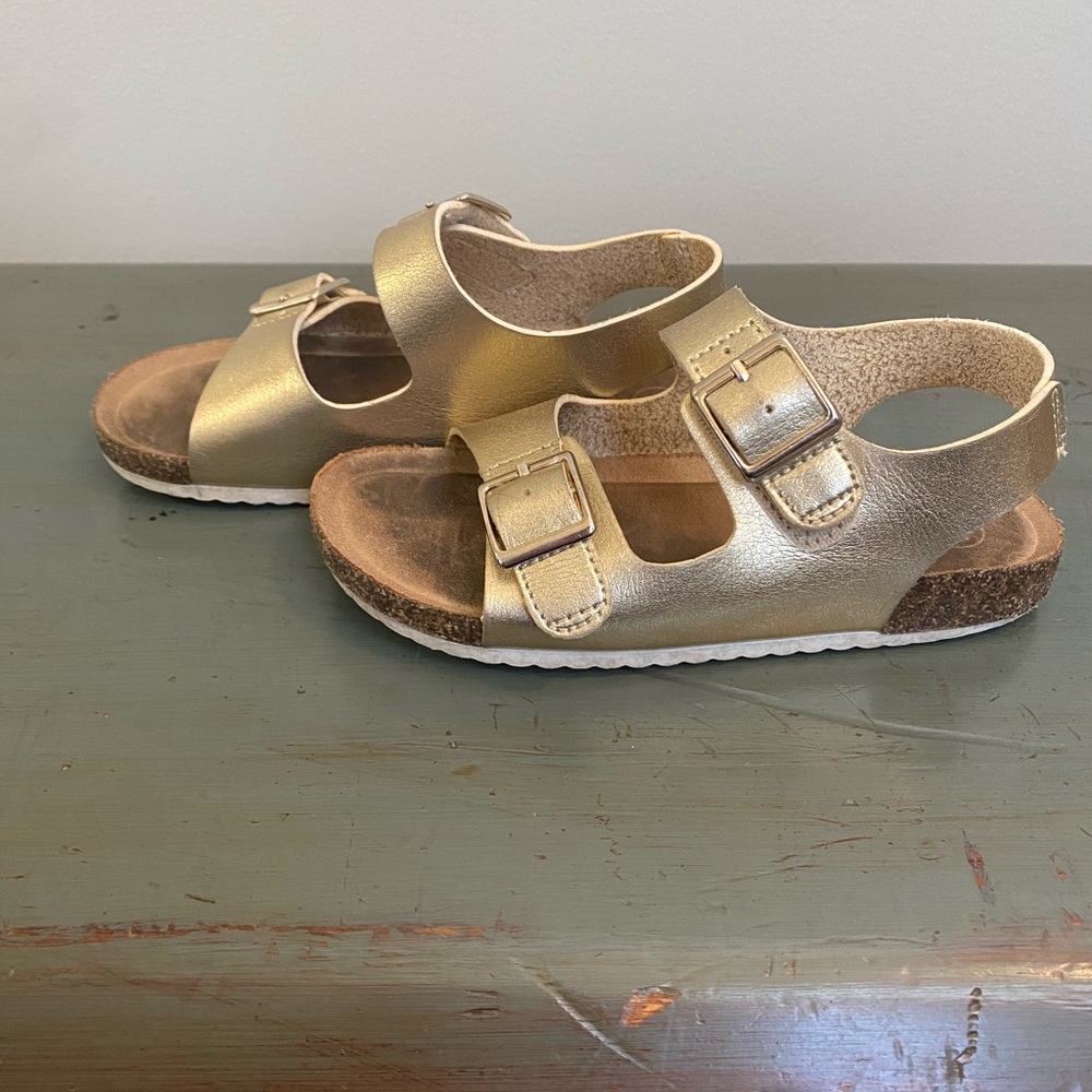 Gold Toddler Girls Cat & Jack Sandal SIZE 10